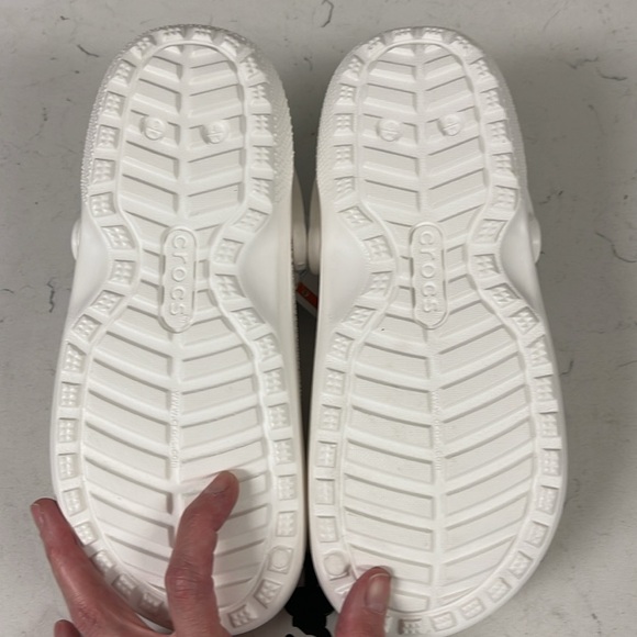 Crocs Classic Lined Clogs NWT White & Grey Unisex Size Women’s 9 - Mens 7 - Picture 9 of 17